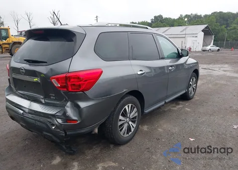 2017 Nissan Pathfinder Sv z USA, uszkodzony, nr VIN 5N1DR2MM4HC689353